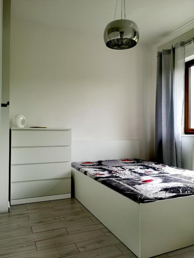 Apartament Z Tarasem I Ogrodem Blisko Centrum Гданьск Экстерьер фото